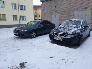 Müüa 2 Honda Accordi (1 foto / 7)