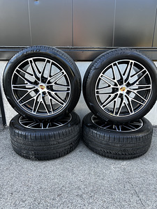 Колёса Porsche Cayenne R21 (1 фото из 10)