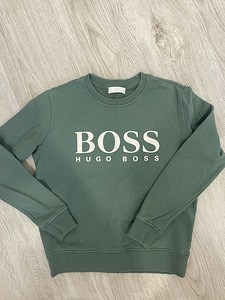 Свитшот boss (1 фото из 3)