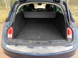 Opel Insignia Sports Tourer 2.0 118kw (7 foto / 12)