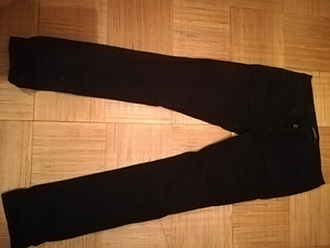 Müüa teksapüksid (2 foto / 3)