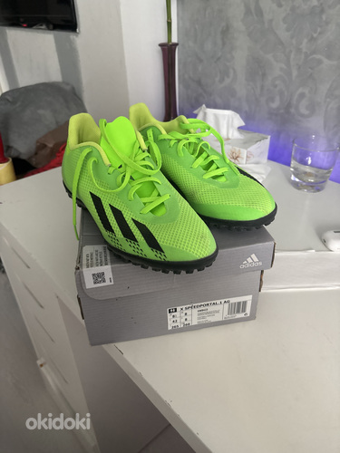 Бутсы сороконожки Adidas speedportal