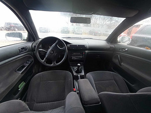 Vw Passat 1.9Tdi (6 foto / 10)