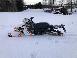 2015 Arctic Cat m 8000 153 (7 foto / 10)