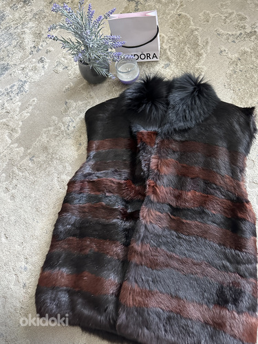 Naturaalne karusnahast vest
