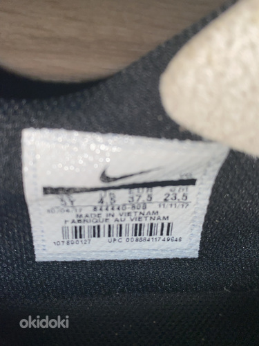 Продаётся пара буц для футбола Nike (фото #5)