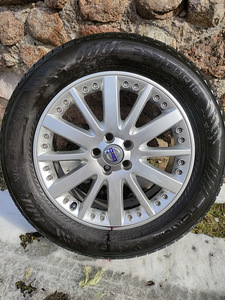 R 18 235/60 комплект лит.дисков с летней резиной на Volvo XC (5 фото из 7)