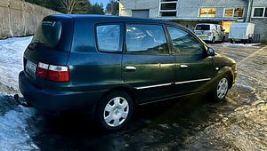 Kia Carens 2005 2.0d (3 foto / 6)