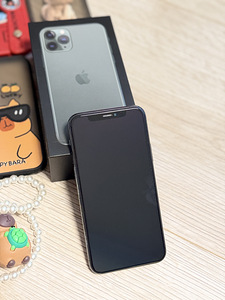 iPhone 11 Pro 64 gb (2 foto / 3)