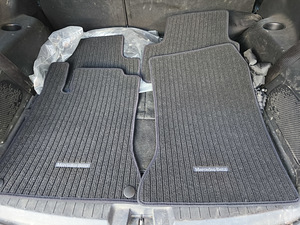 MERCEDES-BENZ jalamatid (4 foto / 5)