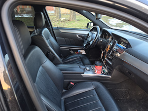 MERCEDES-BENZ E 220 CDI (2014 a.) (4 foto / 6)