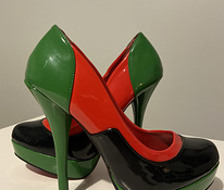 Женские туфли. Зеленые. На высоком каблуке. 38 39