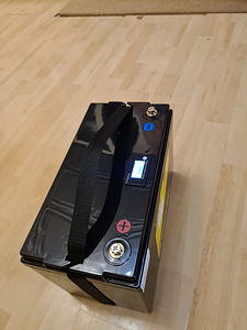 LiitoKala 12.8V 12V 150Ah Lifepo4 aku (7 foto / 9)
