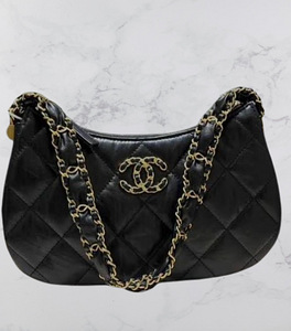 Chanel черная сумка (1 фото из 3)