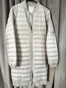 Zara beez mantel tepitud M (1 foto / 2)