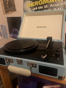 Crosley виниловый проигрыватель (1 фото из 2)