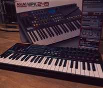 Akai MPK249 Midi Keyboard