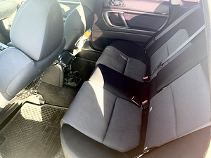 Subaru Legacy (10 foto / 11)