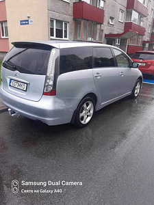 Mitsubishi Grandis (4 foto / 7)