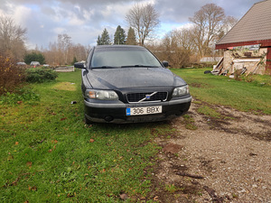 M/V Volvo S60 2.4D Manuaal (1 foto / 5)
