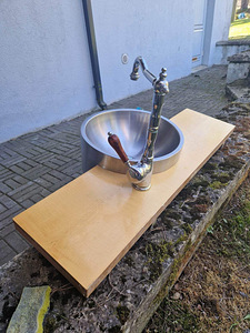 Valamu koos segistiga (2 foto / 2)