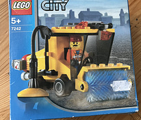 LEGO City 7242 Уборочная машина и мехи