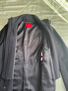 Meeste mantel Hugo Boss, suurus 46 (3 foto / 6)