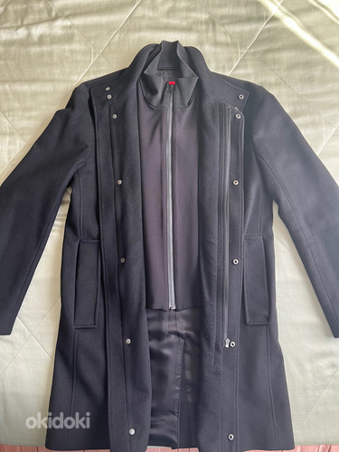 Мужское пальто Hugo Boss, размер 46 (фото #4)