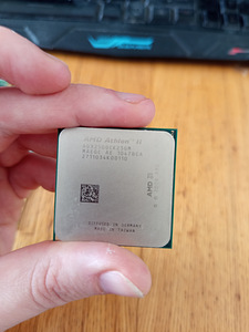 AMD Athlon II protsessor (1 foto / 2)