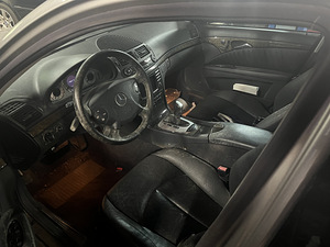Mercedes-Benz W211 e320 bensiin 4 MATiC (2 foto / 10)