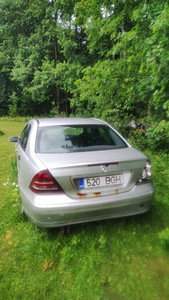 Mercedes-benz c200 cdi (3 foto / 4)
