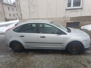 Ford focus 1.6 74kw (3 foto / 6)