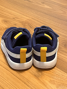 Кроссовки Puma (1 фото из 3)