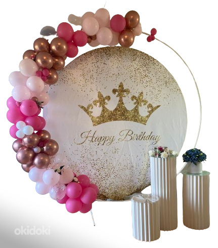 Фон для фотографий с золотой короной на день рождения принцессы (фото #1)