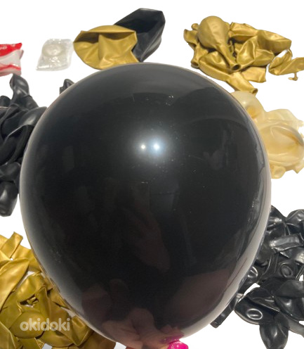 Большой набор воздушных шаров - черные и золотые шары 109 шт. (фото #3)
