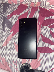 Продам Samsung а13 (2 фото из 2)