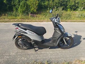 Piaggio liberty S (3 foto / 7)