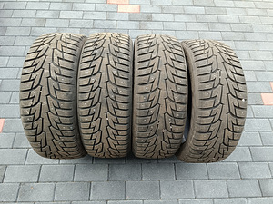 Зимние шины R17 (1 фото из 5)