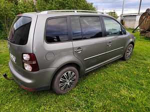 VW Touran bensiin + gaas (8 foto / 9)