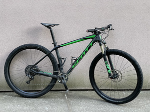 Süsnikust raamiga MTB Scott Scale 920 (1 фото из 2)