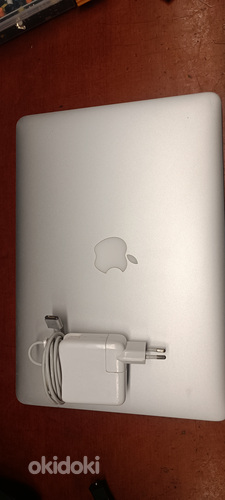 Apple MacBook Air 13.3 2015 (фото #3)