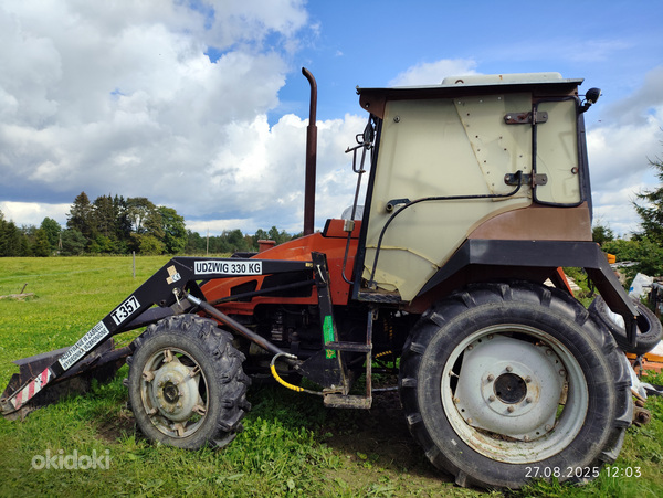 Traktor VTZ 2032A + kopp