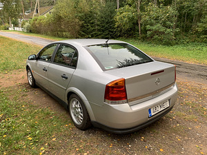 Opel vectra c 2.2dti (6 foto / 10)
