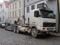 Вывоз строительного мусора 15,20,30m3 (2 фото из 4)