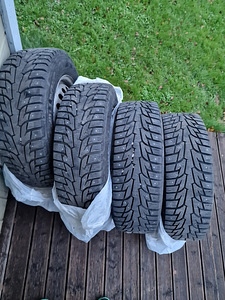 15" plekkveljed ja korralikud naastrehvid 195/65/R15 (5 foto / 5)