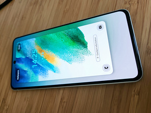Samsung S21FE 5G nagu UUS (2 foto / 2)