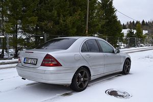 Mercedes-Benz C 270 Avantgarde 2.7 CDI 125kW (3 foto / 6)