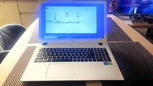Arvuti 15.6″ HD, ACER ASPIRE E15 |12GBRAM | HDD1TB | laadija (1 foto / 8)