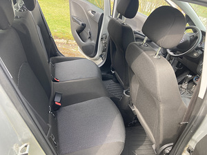 Opel Corsa E 2017 1.4 LPG (9 фото из 10)