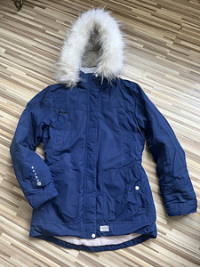 Luhta talveparka s 14-16 a (1 foto / 3)